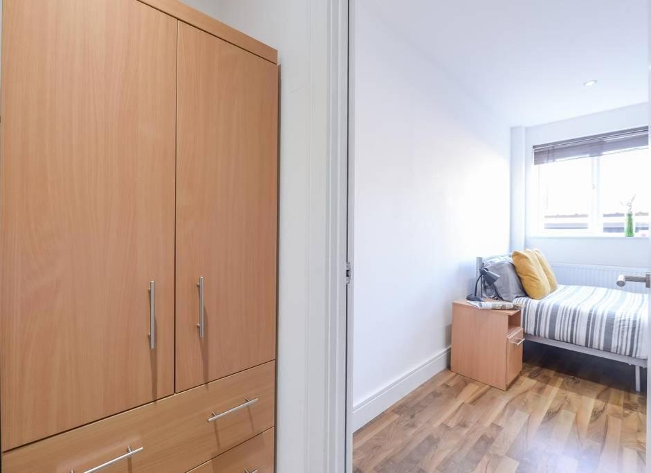 Apartament Sparrow 12 *